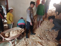 2 Rumah di Trenggalek Tertimpa Longsor Akibat Intensitas Hujan Tinggi