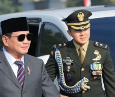 Mengenal Mayor Teddy, Bekas Ajudan Jokowi yang Ditugaskan Mengawal Prabowo