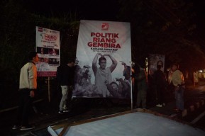 Pj Wali Kota Batu Ajak Warga Bantu Tertibkan APK, KPU Sepakati 4 Langkah Ini