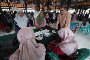 Pemkot Batu Sediakan 800 Paket Sembako untuk Operasi Pasar Murah di Ngaglik