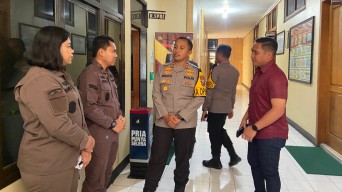 Rekonstruksi Tewasnya Santri Banyuwangi di Ponpes Kediri, Korban Dianiaya 3 Hari
