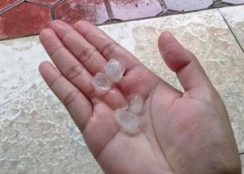 Warga Heran Hujan Es di Sidoarjo, Ini Penjelasan BMKG Juanda
