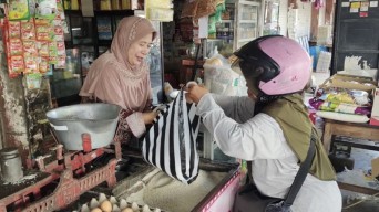 Harga Sembako di Kota Kediri Terus Naik, Beras Tembus Rp16.000