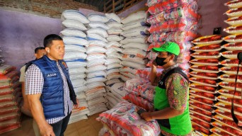 Satgas Pangan Polresta Sidoarjo Sidak Pasar Larangan, Pantau Harga Beras