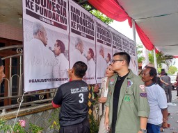 TPN Ganjar-Mahfud Diwaduli Warga Lamongan Bansos Salah Sasaran