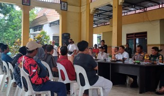 Warga Lamongan Ancam Putus Aliran Listrik Tower BTS Usia 31 Tahun, Takut  Roboh!