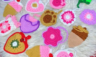 Keunikan Amplop Lebaran Berbahan Rajut Buatan Warga Sidoarjo, Minat?