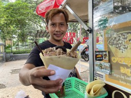 Crepes Es Krim di Ponorogo Pilihan Dessert Buka Puasa yang Menyegarkan