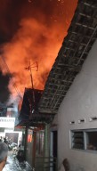 Rumah di Kota Malang Terbakar, Diduga Api dari Tungku Kayu Dapur