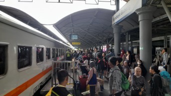 Daftar 11 Kereta Tambahan Arus Mudik Lebaran Idul Fitri 2024
