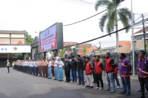 Polres Lamongan Ajak Pelajar dan Komunitas Motor dalam Operasi Semeru
