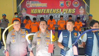 Polresta Sidoarjo Amankan 10 Gangster Bersajam, Konvoi dan Keroyok Korban