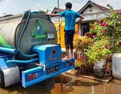 Perumda Delta Tirta Sidoarjo Salurkan 200 Ribu Liter Air Bersih untuk Korban Banjir