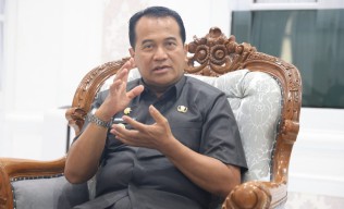 Pj Wali Kota Nurkholis Prihatin Wajah Taman Kota Probolinggo Pudar