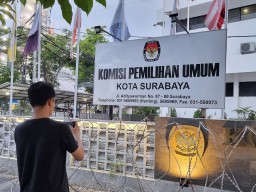 Rekapitulasi Suara KPU Surabaya Tersisa 4 Kecamatan