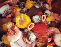 Buka Puasa di Warung Kama Probolinggo: Nikmatnya Seafood Grojok Tepi Pantai