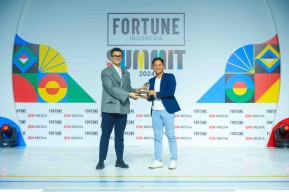 Bupati Trenggalek Terima Penghargaan Tokoh Perubahan dari Fortune Indonesia