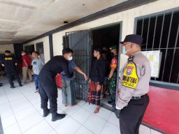 Lapas Kelas I Malang Sisir Blok Hunian, Petugas Temukan Barang-barang Terlarang