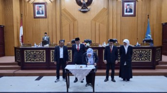 Perda Kemiskinan Surabaya Disahkan, DPRD Minta Pemkot Segera Terbitkan Perwali