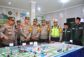Kapolda Jatim Tinjau Malam Takbir Idul Fitri di Sidoarjo, Ini Pesannya