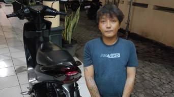 Warga Blora Gondol Motor Pelajar di Probolinggo Gegara Kunci Nyantol
