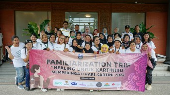 Hari Kartini, Disbudpar Jatim Ajak Puluhan Perempuan Tangguh Berwisata di Batu