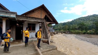 4 Rumah hingga Sekolah di Trenggalek Rusak Diterjang Banjir