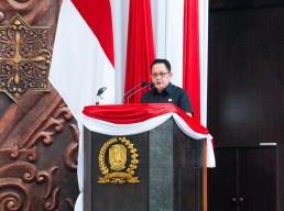 Tanggapan Pj Gubernur Adhy soal Kritik DPRD Jatim tentang LKPJ 2023