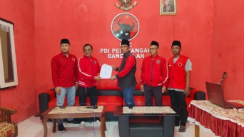 Kader PDI Perjuangan Mahfud Siap Maju Bacabup Bangkalan