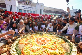 DPRD Surabaya soal Festival Rujak Uleg: Cita Rasa yang Harus Dilestarikan