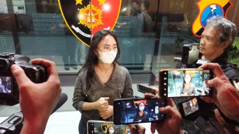6 Fakta Gadis Surabaya 10 Tahun Diteror: Foto Alat Vital hingga 440 Akun Medsos