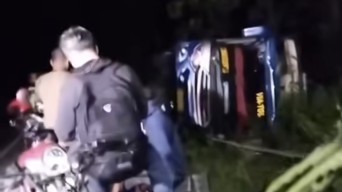 Fakta-fakta Bus Sugeng Rahayu Terguling di Ngawi