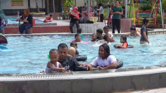 Kolam Renang Oro Oro Ombo di Lamongan Selatan, Cocok untuk Libur Akhir Pekan