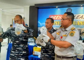 81 Kantong Terumbu Karang Gagal Diselundupkan lewat Bandar Udara Juanda Sidoarjo