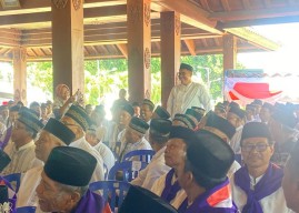CJH Termuda di Ponorogo, Menabung sejak SD