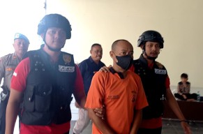 Polisi Tangkap Pelaku Penipuan Masuk PNS di Trenggalek, Korban Rugi Rp100 Juta
