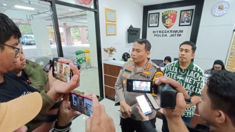 Polisi Tetapkan Polwan Bakar Suami di Mojokerto jadi Tersangka