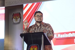 Pilkada 2024, Mas Dhito: Pilih Pemimpin Jangan Coba-coba, Lihat Track Recordnya