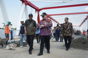 Mas Dhito Pastikan Juli Jembatan Jongbiru Kediri Siap Diresmikan