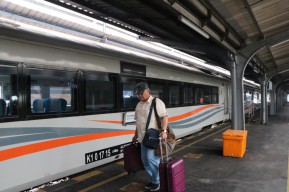 Genap Setahun Beroperasi, KA Pandalungan Layani 100 Ribu Warga Tapal Kuda