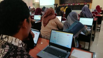 Operator PPDB SMP dan SD di Tulungagung Digembleng Bimtek