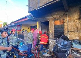 Rumah di Gedangan Sidoarjo Terbakar, 2 Balita dan 1 Wanita Sempat Terjebak