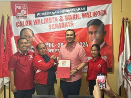 Ketua Projo Jatim Bayu Airlangga Daftar Bacawali Surabaya ke PSI