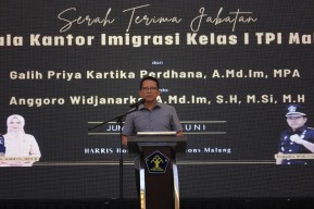 Pelayanan Keimigrasian 4 Kloter Jamaah Haji Debarkasi Surabaya Berjalan Lancar