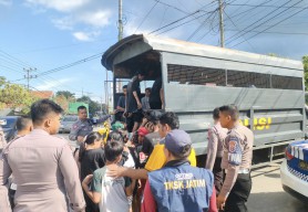 46 Anak Surabaya Diamankan Polres Bangkalan, Cegat Truk di Jembatan Suramadu