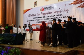 Bawaslu Tulungagung Lantik 271 PKD, Ingat Pesan Ini!