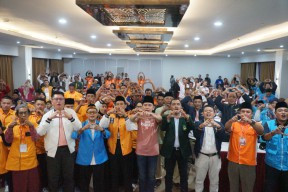 6 Partai Non-Parlemen Jember Deklarasi Dukung Gus Fawait Si Anak Desa