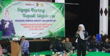 Bupati Mojokerto Ngopi Bareng Pemuda Karang Taruna, Bahas Apa?