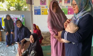 Bayi Laki-laki Ditemukan di Teras Rumah Warga Desa Bektiharjo Tuban