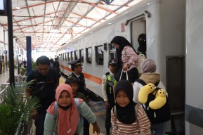243.192 Tiket Telah Terjual pada Masa Libur Sekolah 2024 di Daop 7 Madiun